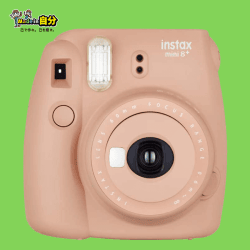 【Made in 自分】FUJIFILM インスタントカメラ チェキ instax mini8プラス 接写レンズ・純正ショルダーストラップ付き ココア