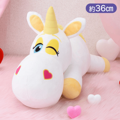 バターカップ　寝そべり　メガジャンボウインクぬいぐるみ